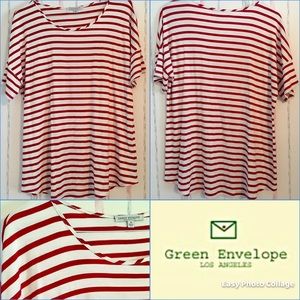 COPY - GREEN ENVELOPE Swing Tunic Tee.   NWOT